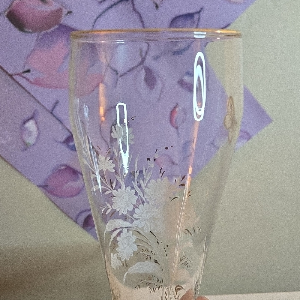 Floral Etched Glass Vase - Picture 5 of 7